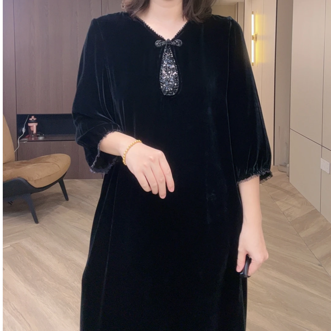 小V领水滴国风琵琶扣真丝丝绒连衣裙8分袖宽松直筒裙