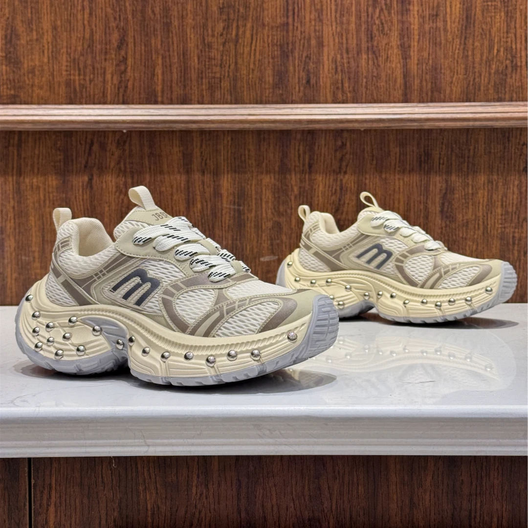 2025夏季新款时尚百搭潮流轻奢烫钻痞帅休闲男鞋（标准码数）