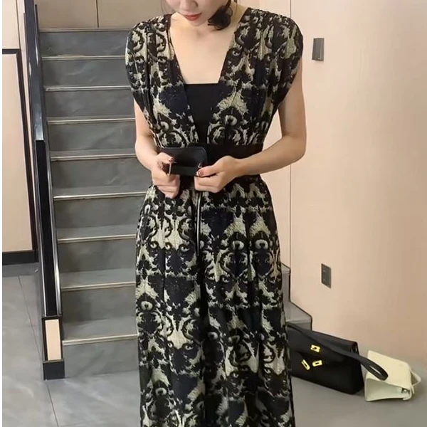 抹胸+腰带+连体裤复古印花松紧显瘦V领时尚洋气短袖连体长裤女