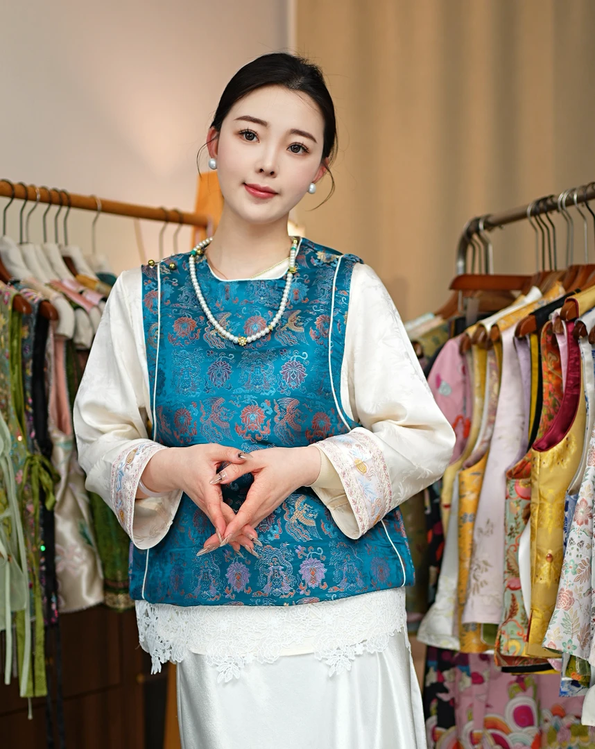 CHUNTIAN/李李国风【云岫】新中式宋锦提花时尚马甲