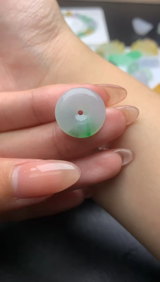 【闪购商品】定制翡翠未镶嵌毛货