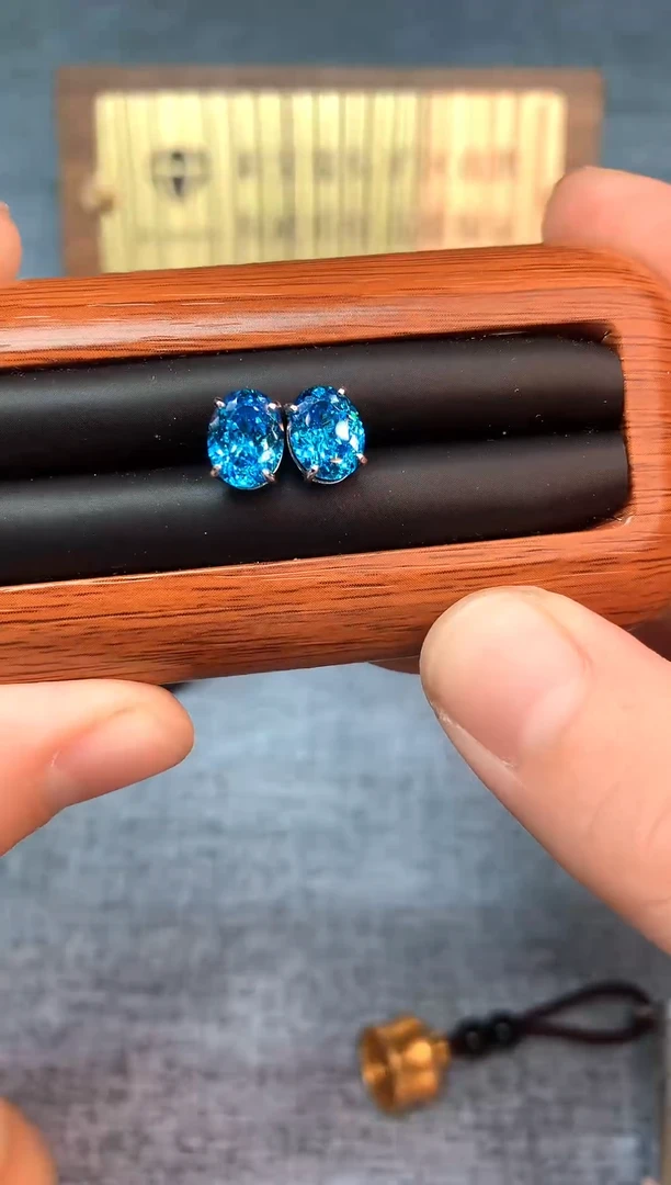 银S925镶嵌耳钉帕拉依巴碧玺......