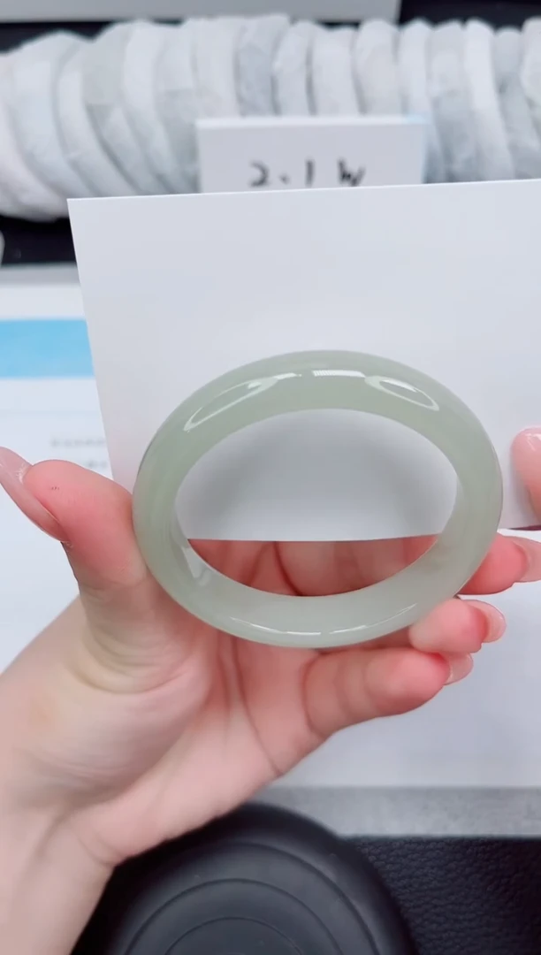 石英质玉手镯未镶嵌165-54.4