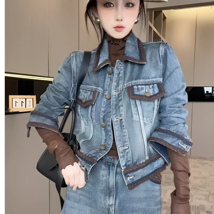 轻奢时尚设计感百搭复古牛仔外套女2025新款秋翻领短款