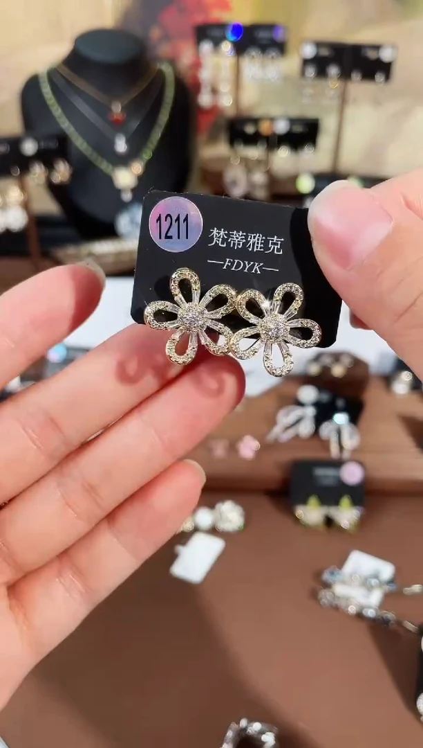 铜合金合成立方氧化锆925银梵1211