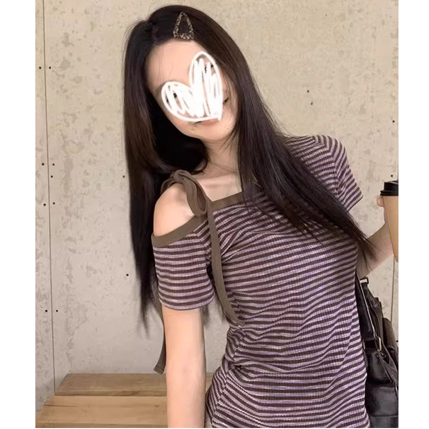 2025年夏季新款斜肩绑带蝴蝶结条纹元素T恤女修身显瘦纯欲上衣