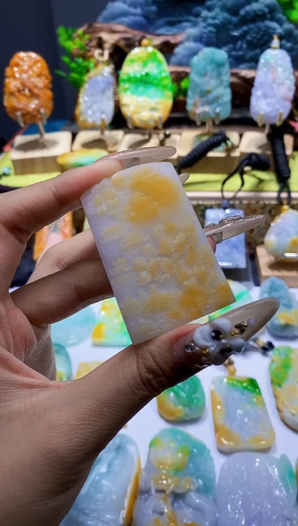 【闪购商品】定制翡翠未镶嵌翡翠A货