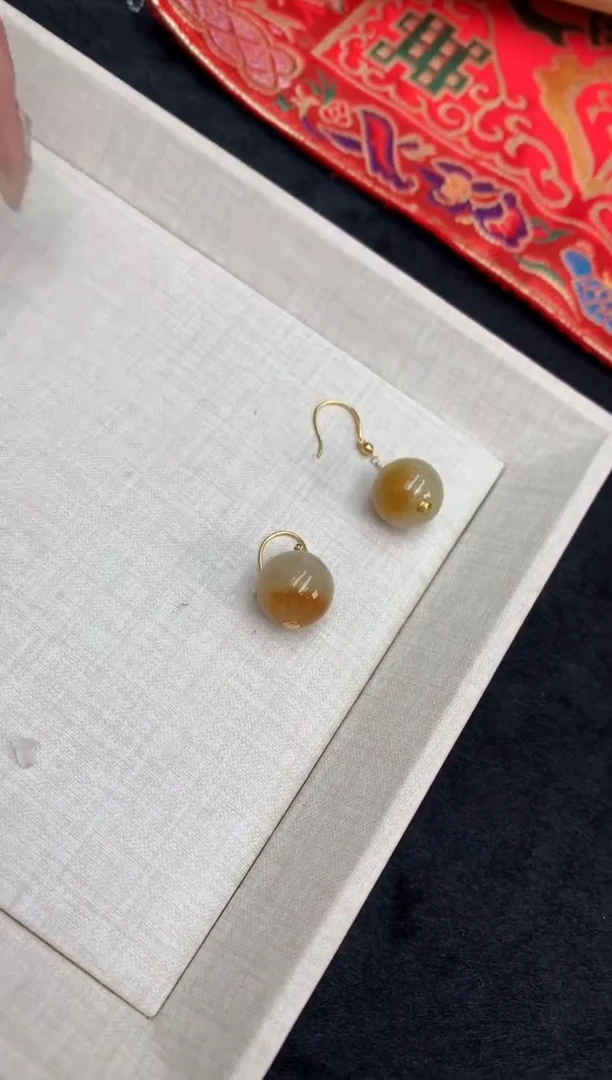 【闪购商品】翡翠耳饰18K金镶嵌耳钩