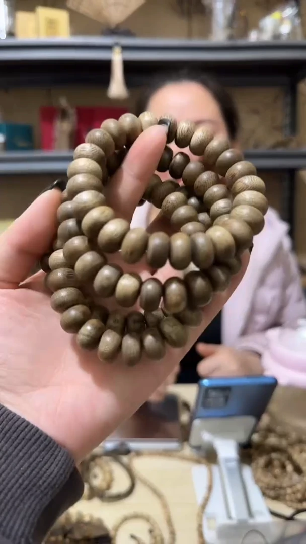 【闪购商品】沉香手串加里曼丹沉香手串卡1.2多样性发一条