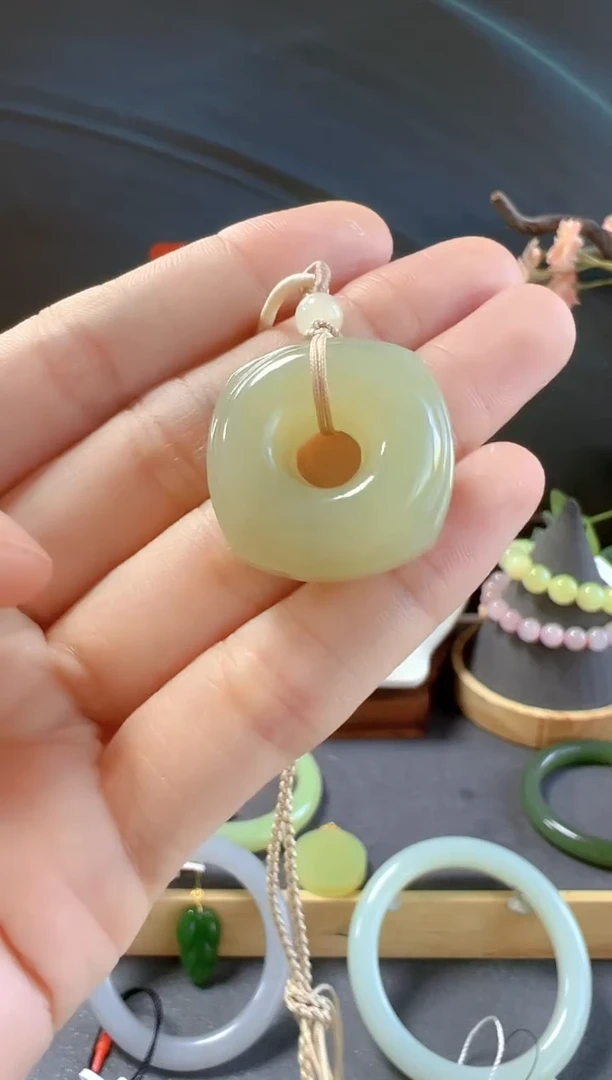 颈饰未镶嵌和田玉/支持复检/多样性发一cg