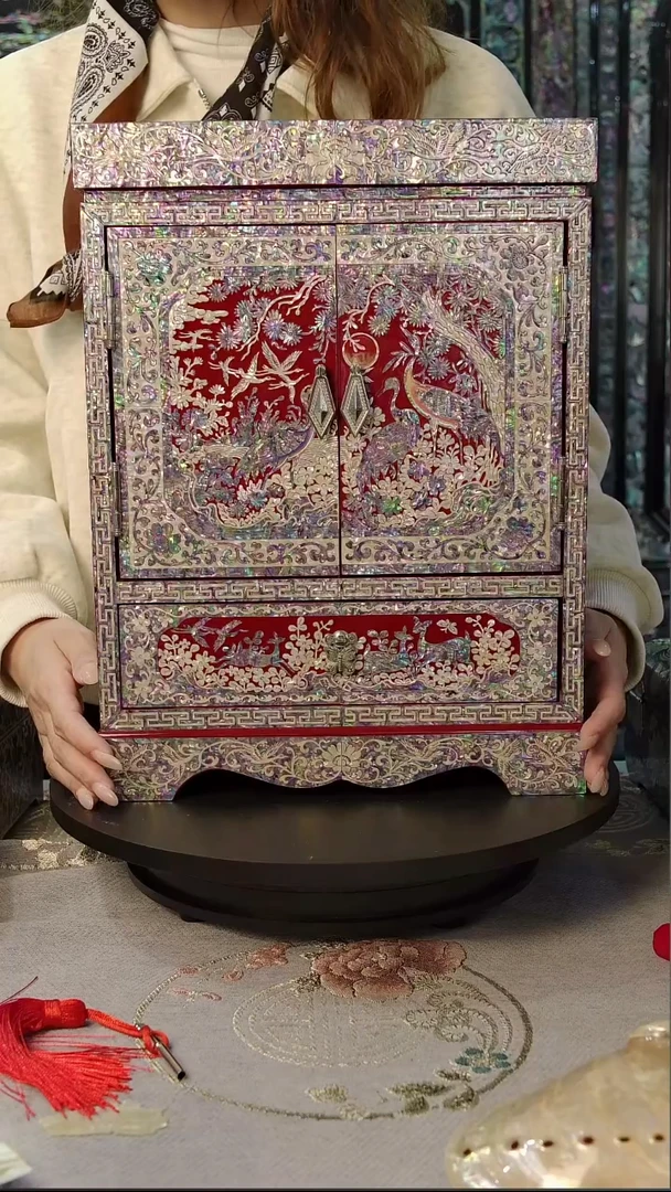 红色·弘贝雅螺钿漆器文化馆