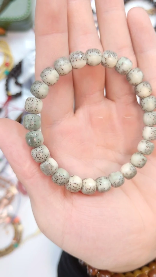 手串星月菩提小*绿背河豚9mm