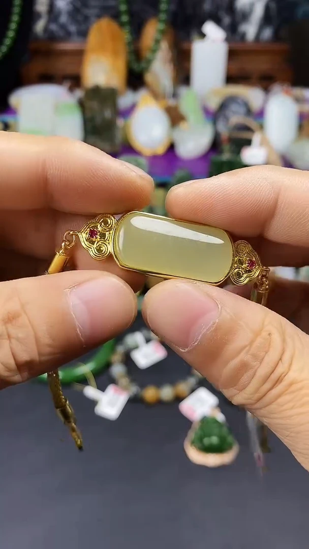 手链未镶嵌和田玉1