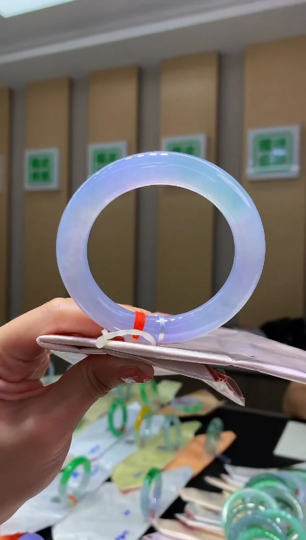 未镶嵌手镯翡翠-C6 圈口56.2 全款32万 定金2万