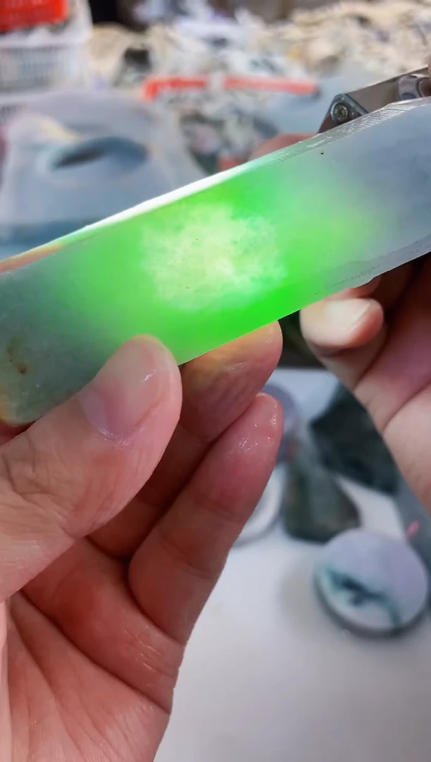 【闪购商品】翡翠颈饰未镶嵌0东0翡翠珠宝952