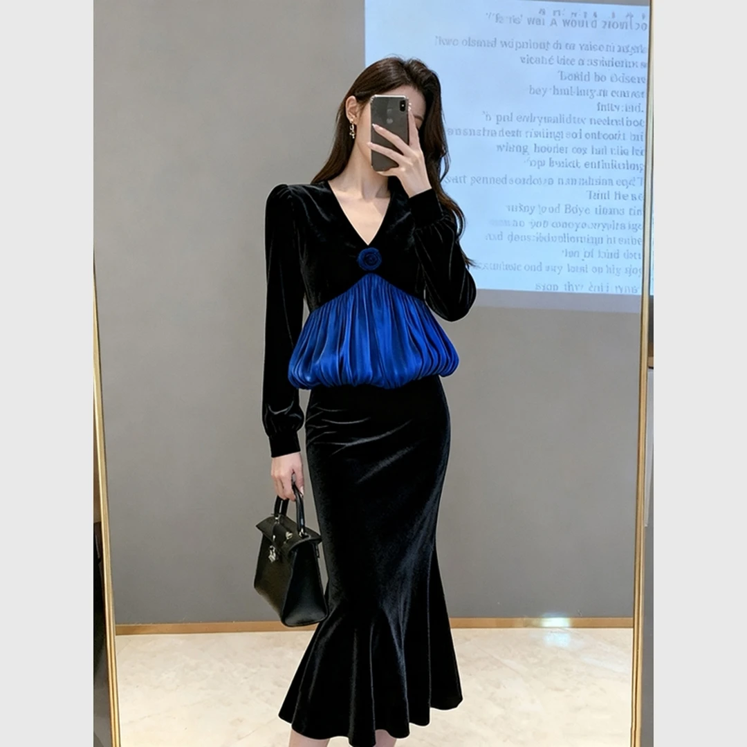 超火穿搭一整套名媛气质高端巨好看黑色丝绒上衣半身裙套装春