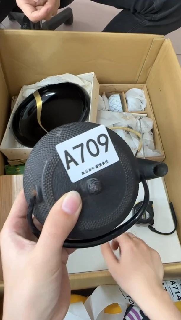 其他R***e709...中古产品谨慎参拍