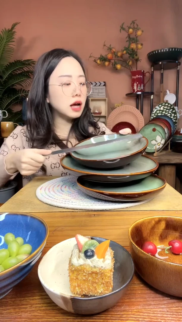 陶瓷8-10英寸盘子 3件 微瑕疵