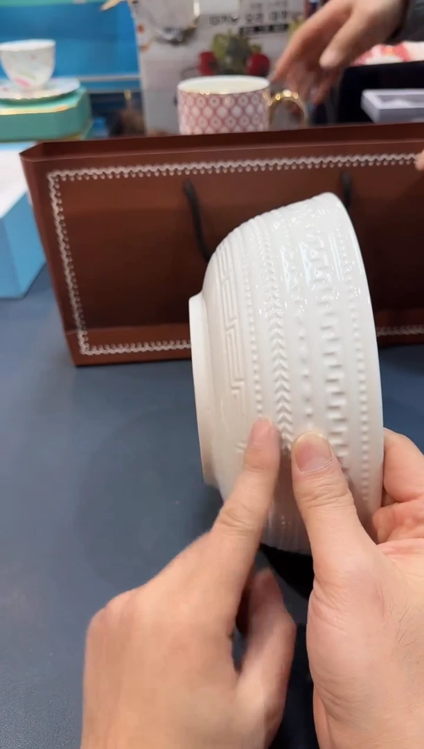 【闪购商品】瓷片A635全场正品，京东包邮