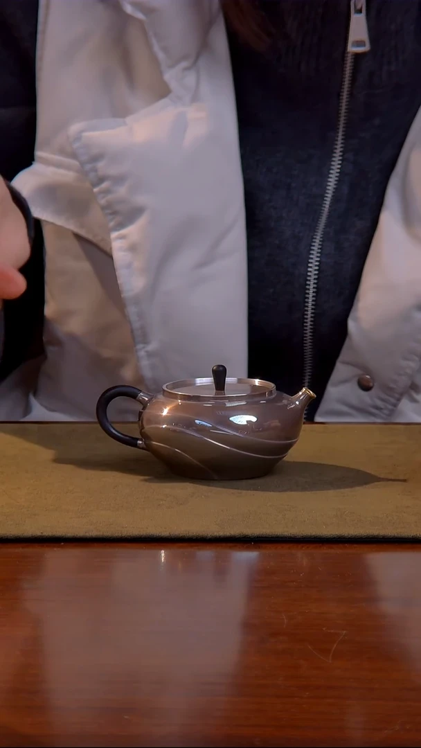 浮丘山房 观澜 包金口 紫皮 足银 泡壶