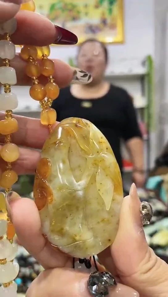 未镶嵌岫玉吊坠