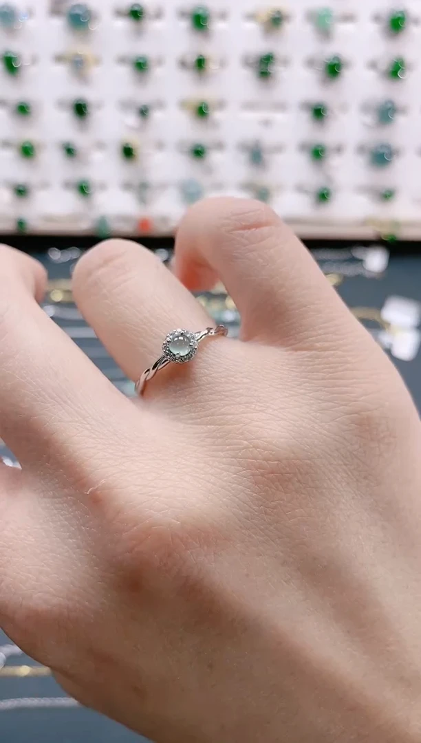 【闪购商品】翡翠戒指银S925镶嵌天然翡翠