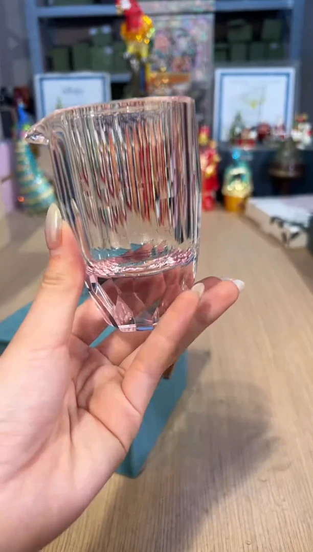 【闪购商品】杯117VON水晶分酒器（粉）