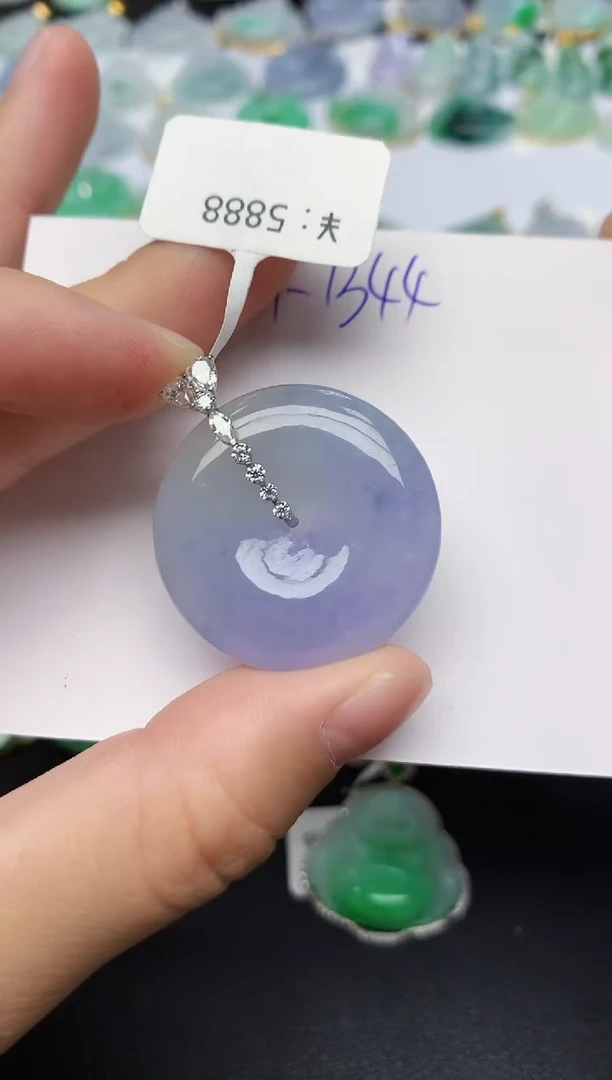 颈饰18K金镶嵌翡翠天然缅甸A货翡翠百元以上9元证书费自理