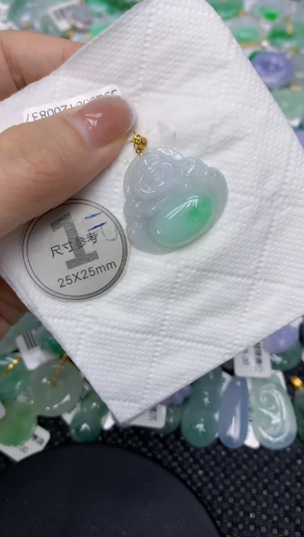 颈饰18K金镶嵌翡翠11111111