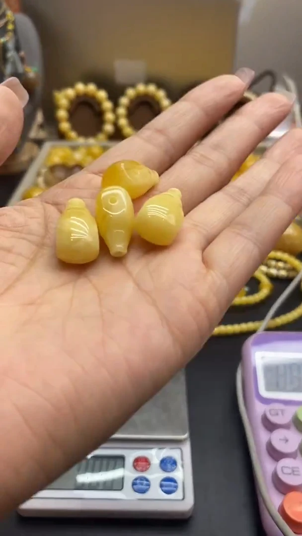 琥珀未镶嵌珠宝奇石1511多样性发其一默认有瑕