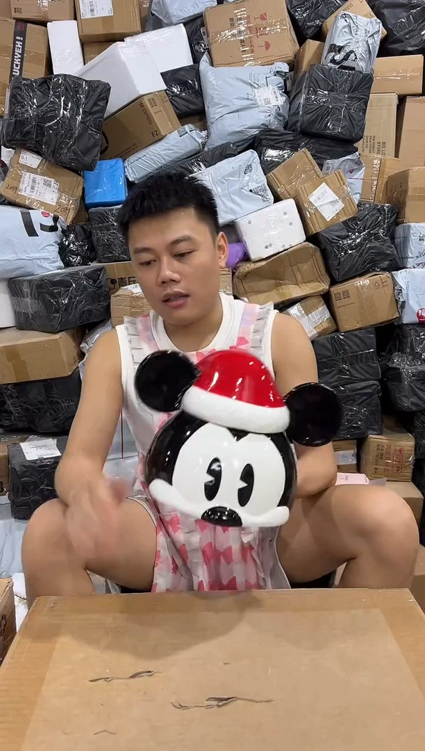 瓷片新款大号原盒米奇头罐