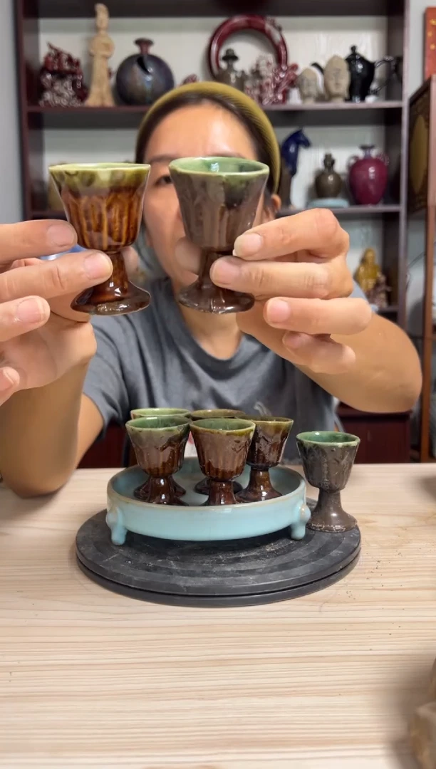 复古8个酒杯微瑕疵介意勿拍