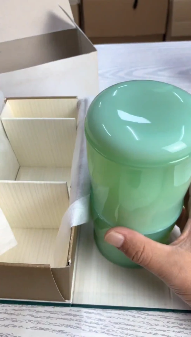 默认微瑕，不退不换，介意勿拍