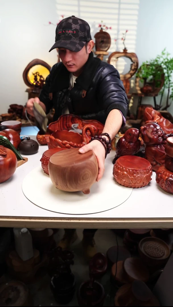 木香樟木摆件/三足底座