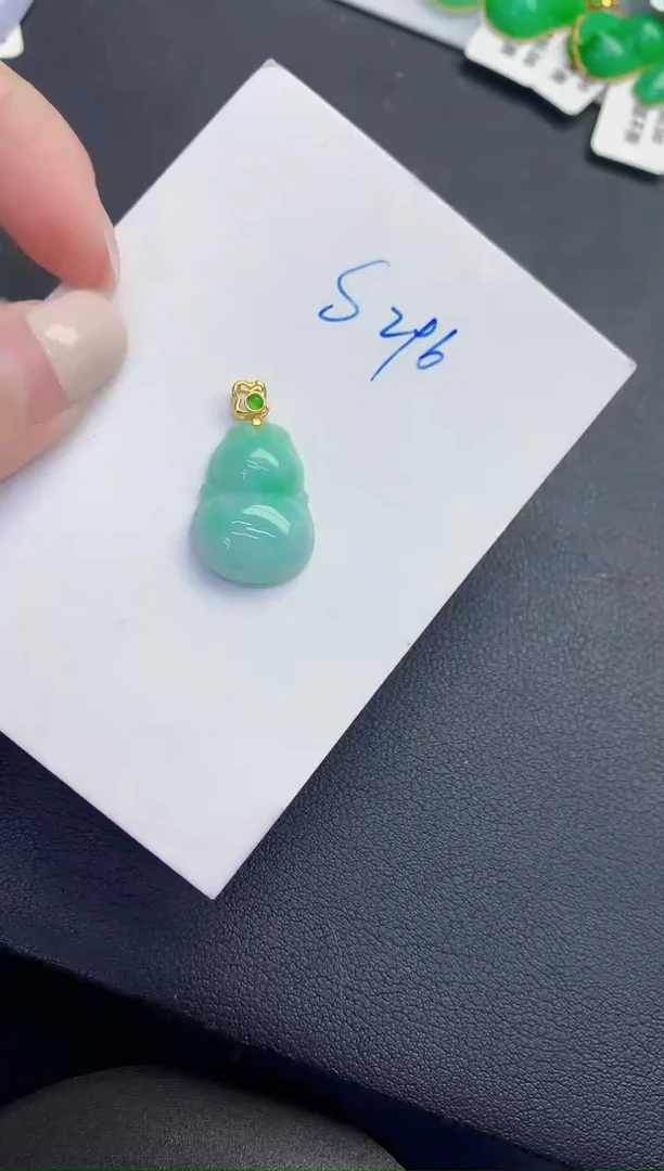 颈饰未镶嵌翡翠缅甸天然翡翠A货