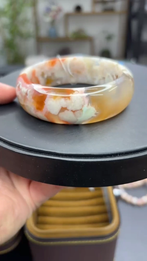 【闪购商品】石英质玉手镯未镶嵌A161(65圈)