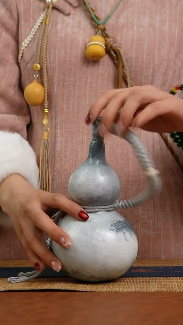 059号 天然热水酒葫芦 一物一拍（有瑕介意勿拍）