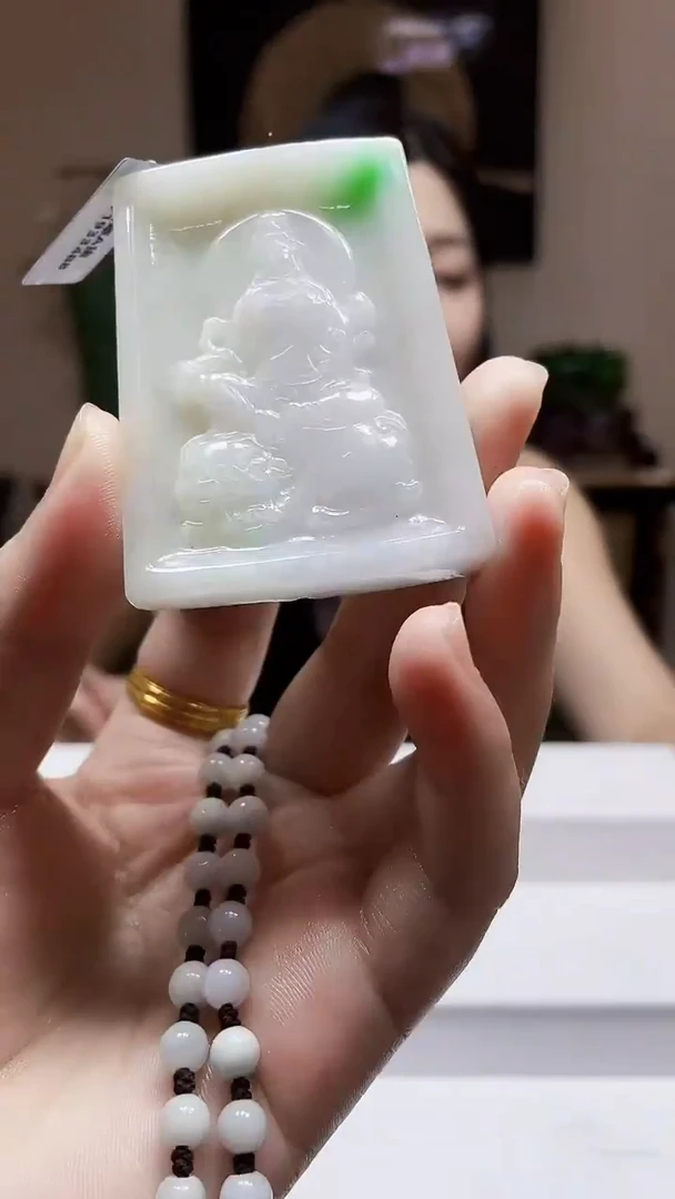 未镶嵌定制翡翠吊坠52