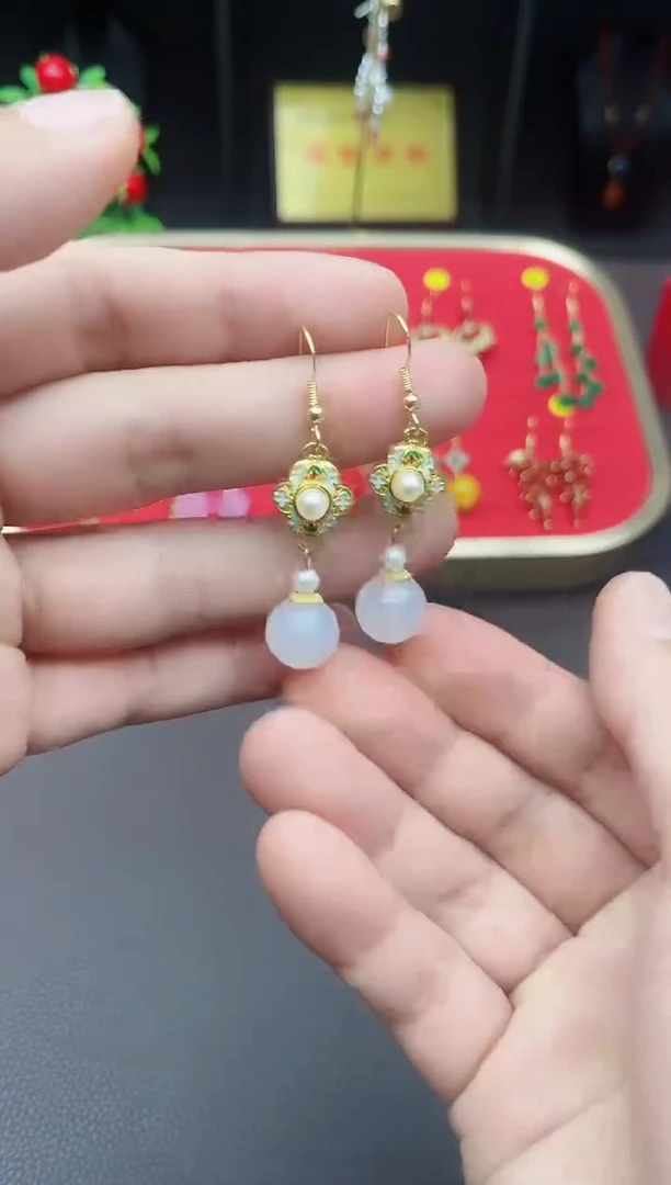 【闪购商品】玛瑙/玉髓耳钉银S925镶嵌325000