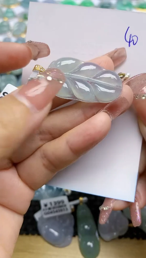 【闪购商品】翡翠颈饰18K金镶嵌天然A货翡翠 40