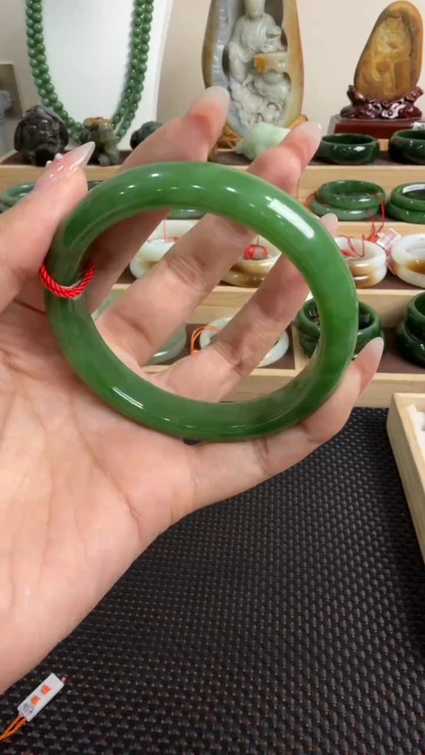 颈饰未镶嵌和田玉手镯59