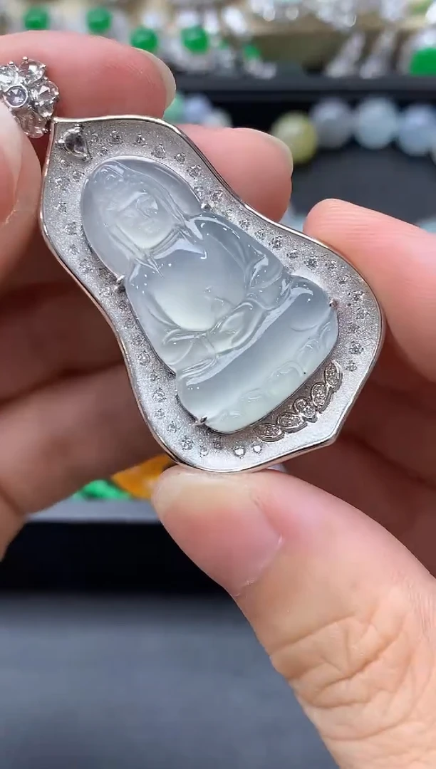 颈饰18K金镶嵌翡翠653中国好珍宝