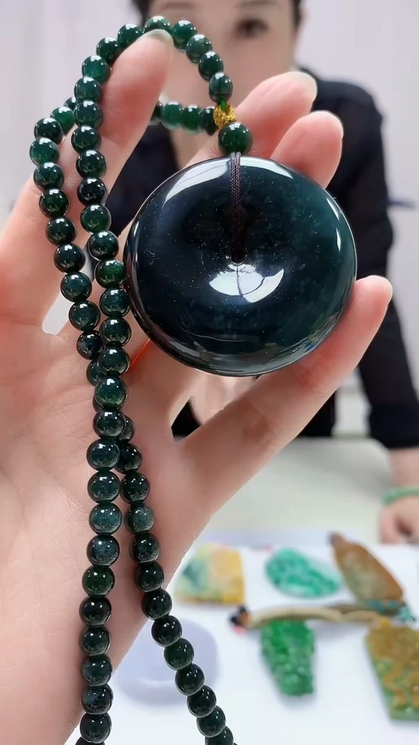 定制翡翠未镶嵌4852zm-毛货珠链扣子一套46