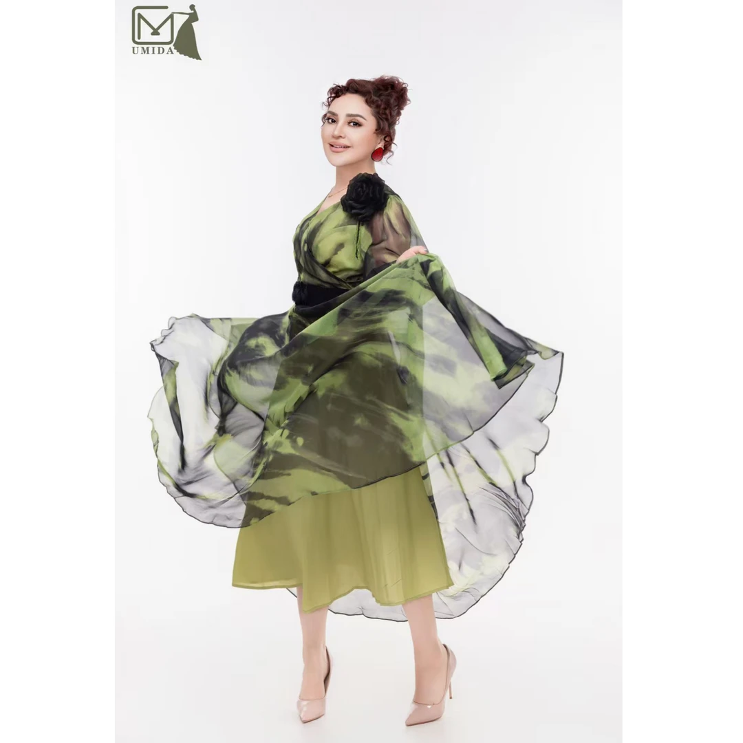 UMIDA品牌女装中袖连衣裙