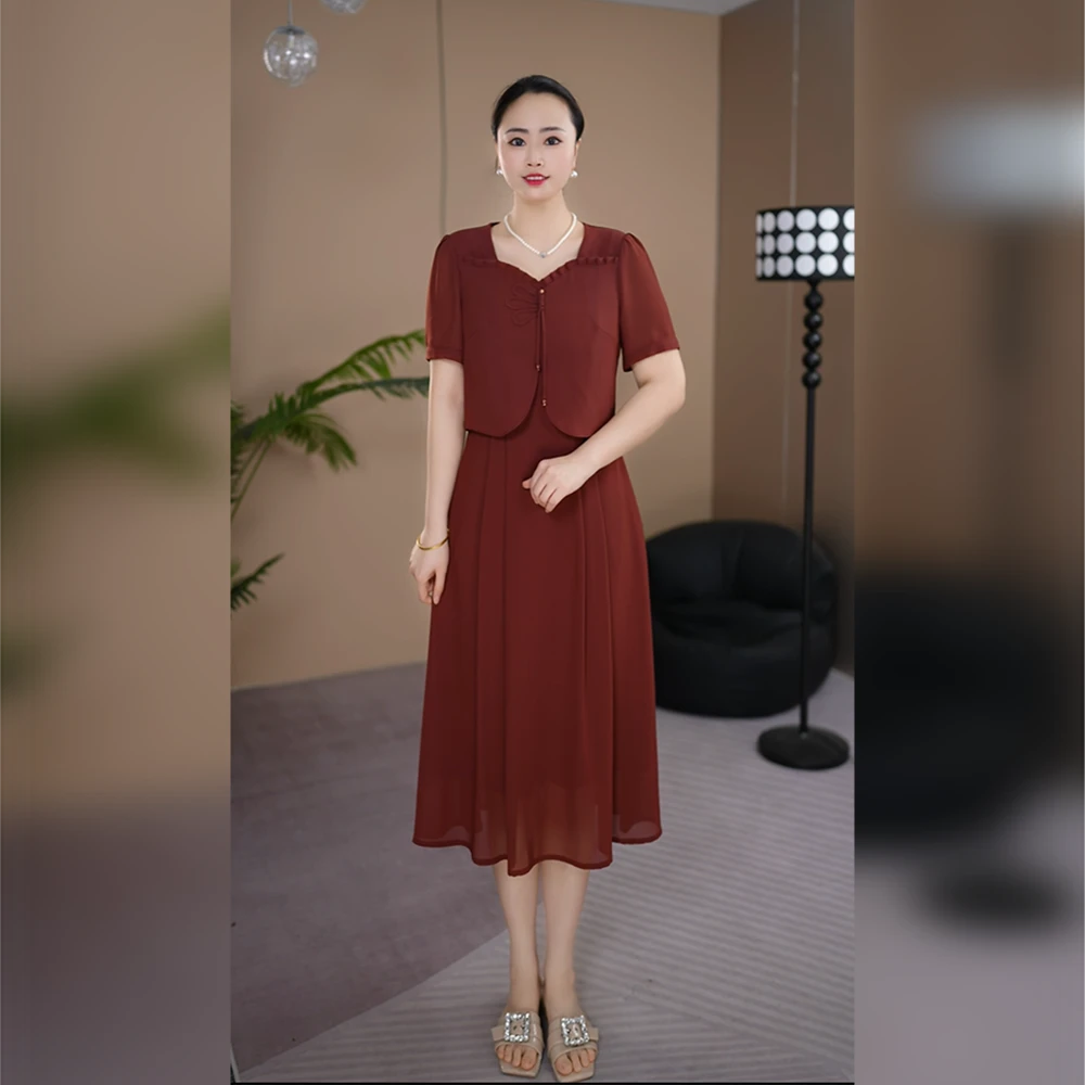 假两件连衣裙2025新款高级感时尚高端气质休闲显瘦收腰遮肚A字裙