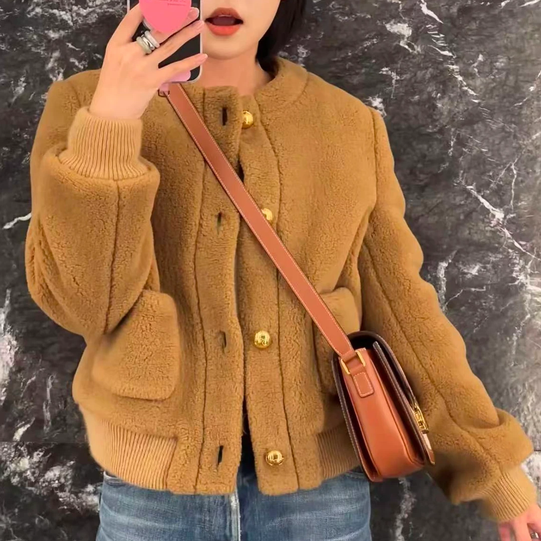 未使用 Celine/思琳 纯色贴袋单排扣长袖绒感外套