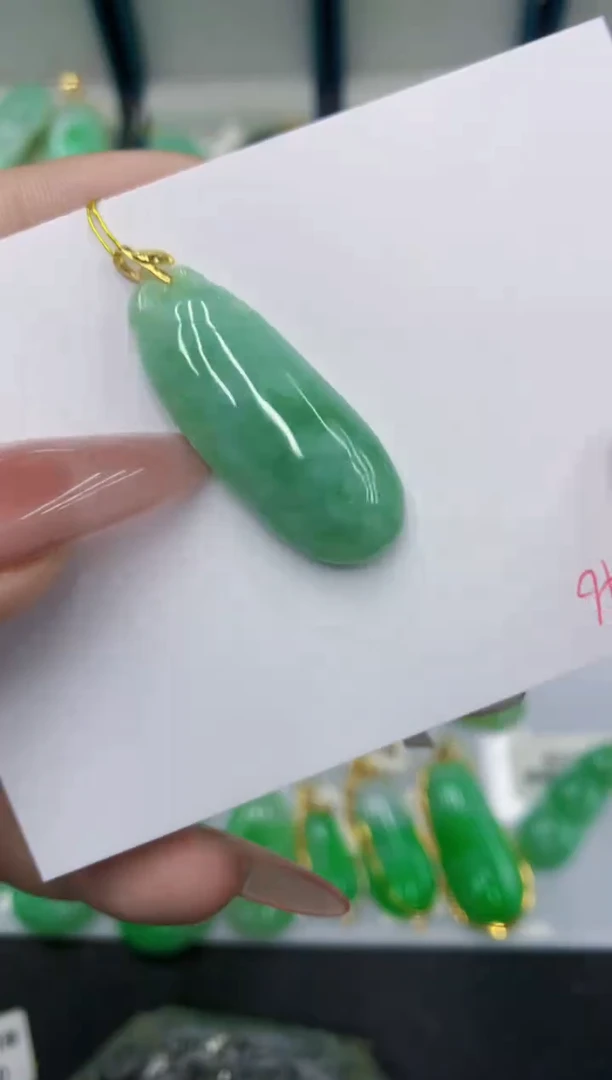 颈饰未镶嵌翡翠11111