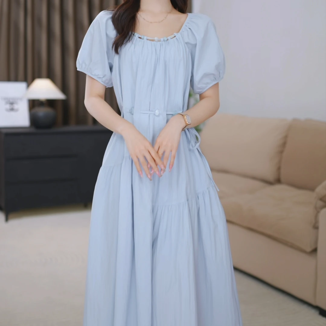 2025韩版夏纯色超美连衣裙女新设计感显瘦轻薄圆领泡泡袖收腰