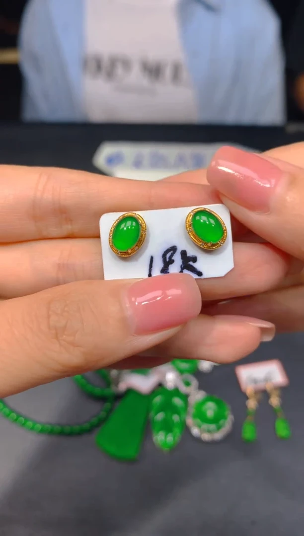 18K金镶嵌定制翡翠460多样性发货（发其一）