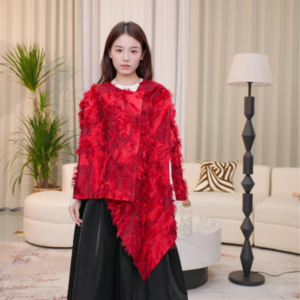 玉兰悠悠秋冬新款“凤凰涅槃”意大利进口高定面料礼服百搭斗篷披肩